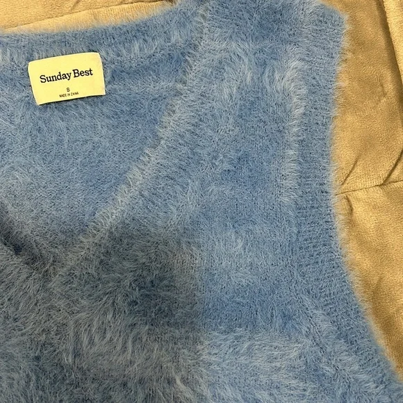 Sunday Best aritzia blue vest size S - Picture 3 of 3